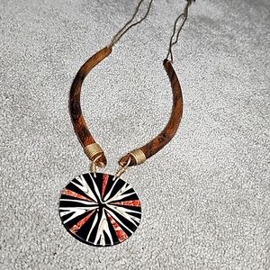 Necklace. Wood and material.